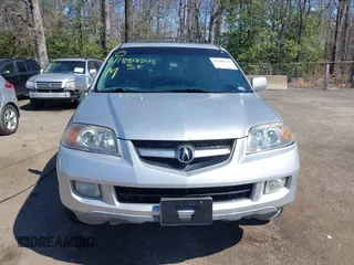 2005 Acura MDX Touring with VIN 2HNYD18945H517671, listed as a IAAI auction lot 41889240 with 275,116 mi miles. Bid and sale history available at carsss.com. Image 12.
