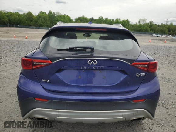 2018 Infiniti QX30 Premium with VIN SJKCH5CR4JA043584, listed as a Copart auction lot 58199085 with 81,497 mi miles and Salvage title. Bid and sale history available at DreamBid. Image 6.