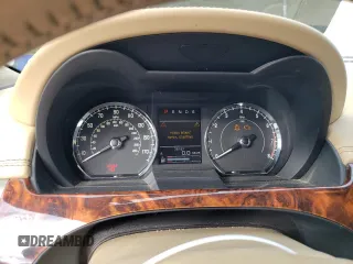 2011 Jaguar XK with VIN SAJWA4GB7BLB39635, listed as a Copart auction lot 42473045 with 36,187 mi miles and Salvage Title. Bid and sale history available at carsss.com. Image 9.