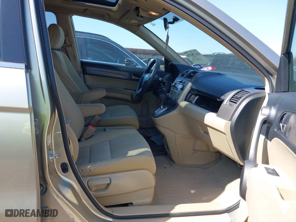 2008 Honda CR-V EX with VIN JHLRE38598C014034, listed as a IAAI auction lot 41678378 with 142,561 mi miles. Bid and sale history available at carsss.com. Image 5.