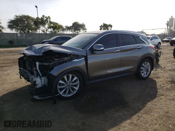 2019 Infiniti QX50 LUXE with VIN 3PCAJ5M16KF120455, listed as a Copart auction lot 37253903 with 41,598 mi miles. Bid and sale history available at carsss.com. Image 1.