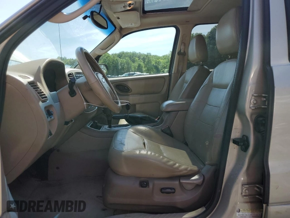 2005 Ford Escape Limited with VIN 1FMCU94145KC80456, listed as a Copart auction lot 59661175 with 197,575 mi miles and Clean title. Bid and sale history available at DreamBid. Image 7.