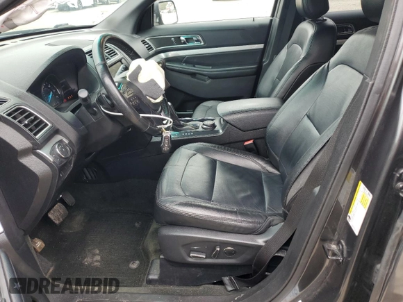 2016 Ford Explorer XLT z VIN 1FM5K8DH0GGC29158, wystawiony jako Copart lot #51282405 z przebiegiem 143 781 mil mil oraz Szkoda całkowita • Salvage title. Historia ofert i sprzedaży dostępna na DreamBid. Obrazek 7.