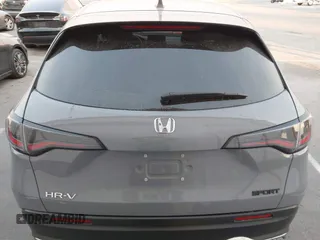 2024 Honda HR-V Sport with VIN 3CZRZ2H51RM760158, listed as a IAAI auction lot 41298703 with 34,828 mi miles. Bid and sale history available at carsss.com. Image 16.