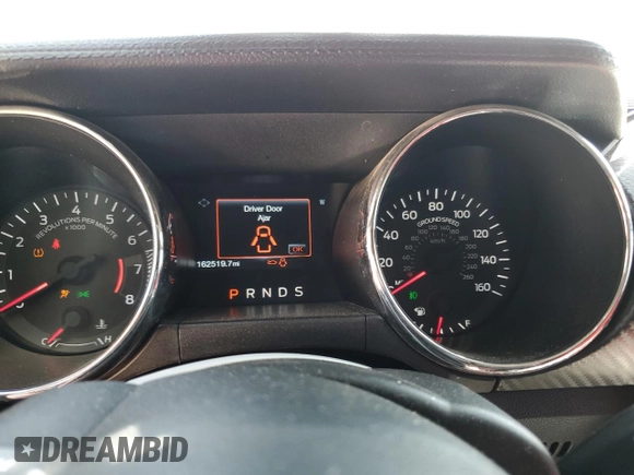 2016 Ford Mustang V6 z VIN 1FA6P8AM9G5306655, wystawiony jako Copart lot #53194395 z przebiegiem 162 519 mil mil oraz Szkoda całkowita • Salvage title. Historia ofert i sprzedaży dostępna na DreamBid. Obrazek 9.
