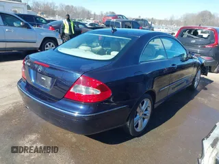 2008 Mercedes-Benz CLK 350 with VIN WDBTJ56H78F239864, listed as a IAAI auction lot 41634421 with 160,664 mi miles and . Bid and sale history available at carsss.com. Image 4.