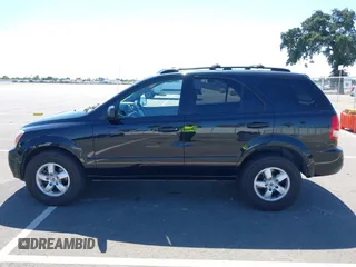 2006 Kia Sorento LX z VIN KNDJD733865576079, wystawiony jako IAAI lot #42294266 z przebiegiem 111 057 mil mil oraz . Historia ofert i sprzedaży dostępna na DreamBid. Obrazek 14.
