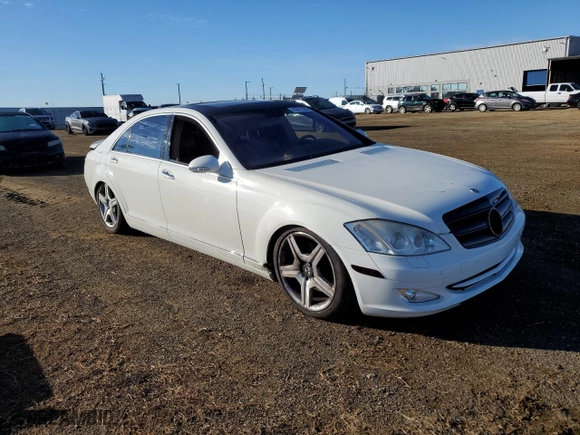 2009 Mercedes-Benz S-Class 5.5L V8 with VIN WDDNG71X29A259849, listed as a Copart auction lot 83017964 with 183,878 mi miles and Salvage Title. Bid and sale history available at carsss.com. Image 4.