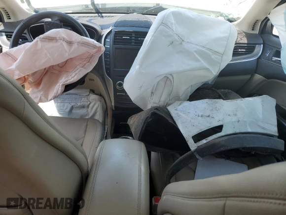 2018 Lincoln MKC Premiere with VIN 5LMCJ1C93JUL32334, listed as a Copart auction lot 51333715 with Not Provided miles and Salvage Title. Bid and sale history available at DreamBid. Image 8.