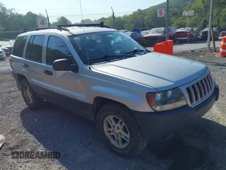 2004 Jeep Grand Cherokee Laredo with VIN 1J4GW48S84C116717, listed as a IAAI auction lot 42568586 with 228,233 mi miles and . Bid and sale history available at DreamBid. Image 1.