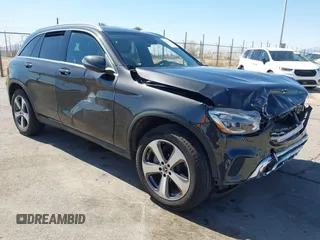 2022 Mercedes-Benz GLC 300 with VIN W1N0G8DB7NG112565, listed as a IAAI auction lot 42311071 with 51,035 mi miles and . Bid and sale history available at DreamBid. Image 1.