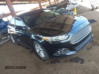 2015 Ford Fusion SE z VIN 3FA6P0HD5FR206555, wystawiony jako IAAI lot #42532389 z przebiegiem 127 575 mil mil oraz . Historia ofert i sprzedaży dostępna na DreamBid. Obrazek 1.