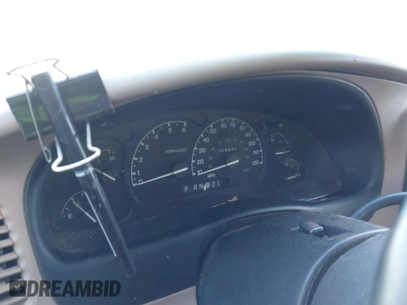 1997 Ford Ranger XLT with VIN 1FTDR15X1VTA79445, listed as a IAAI auction lot 40827592 with 209,896 mi miles. Bid and sale history available at carsss.com. Image 7.