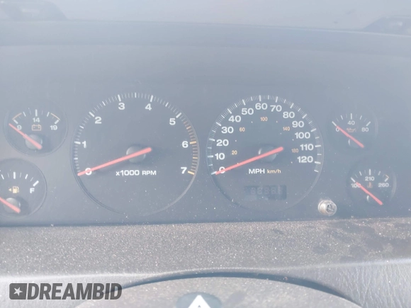 2001 Jeep Grand Cherokee Laredo с VIN 1J4GX48S41C628774, выставлен на аукционе IAAI как лот 42025584 с пробегом Не указан миль и . История ставок и продаж доступна на DreamBid. Изображение 7.