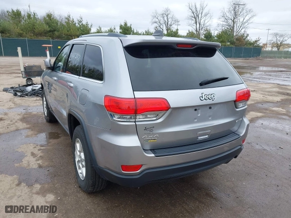 2015 Jeep Grand Cherokee Altitude with VIN 1C4RJFAG0FC657942, listed as a IAAI auction lot 41899793 with 102,277 mi miles. Bid and sale history available at carsss.com. Image 3.