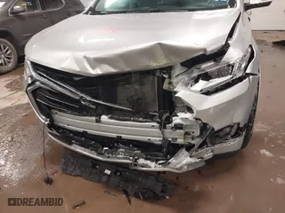 2019 Chevrolet Traverse Premier with VIN 1GNEVKKWXKJ218066, listed as a IAAI auction lot 41612992 with 87,015 mi miles. Bid and sale history available at carsss.com. Image 6.