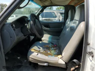 2004 Ford Ranger XL with VIN 1FTYR10D04PB39172, listed as a Copart auction lot 68300984 with 187,111 mi miles and Salvage Title. Bid and sale history available at carsss.com. Image 7.