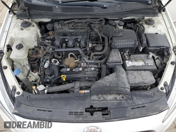 2014 Kia Cadenza Premium with VIN KNALN4D73E5126311, listed as a Copart auction lot 81577174 with 149,987 mi miles and Clean Title. Bid and sale history available at carsss.com. Image 11.