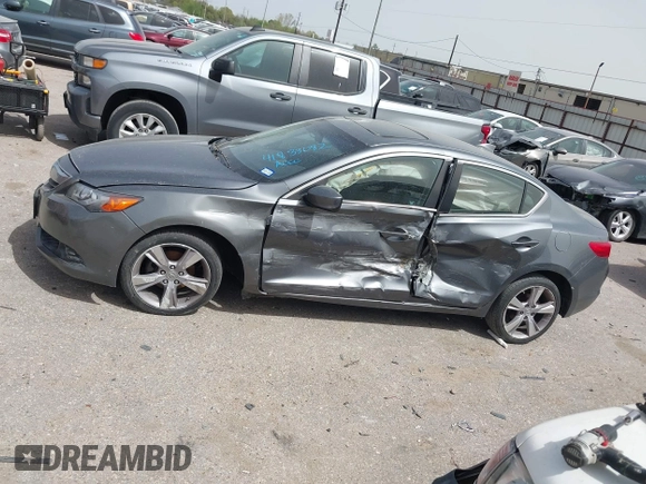 2013 Acura ILX Premium Pkg with VIN 19VDE1F57DE002233, listed as a IAAI auction lot 41833082 with 143,521 mi miles. Bid and sale history available at carsss.com. Image 14.