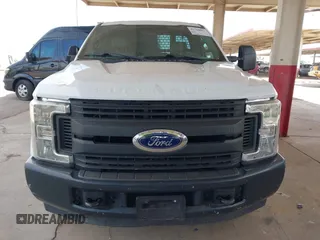 2017 Ford F-250 XL с VIN 1FDBF2A62HEC86658, выставлен на аукционе IAAI как лот 41768063 с пробегом 91 233 миль миль и . История ставок и продаж доступна на DreamBid. Изображение 11.