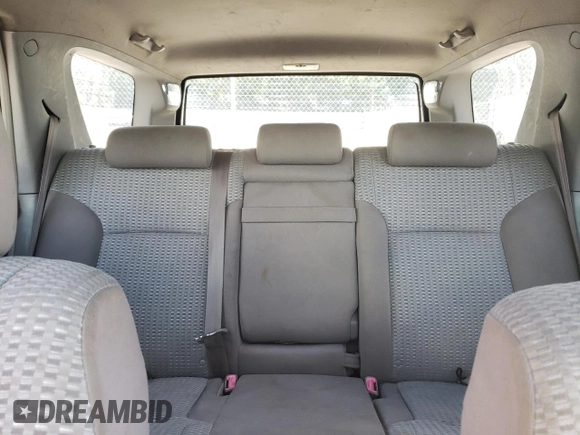 2006 Toyota 4Runner SR5 z VIN JTEBU14R860094130, wystawiony jako Copart lot #61412425 z przebiegiem 178 211 mil mil oraz Czysty tytuł • Clean title. Historia ofert i sprzedaży dostępna na DreamBid. Obrazek 10.