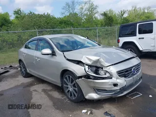 2018 Volvo S60 Inscription with VIN LYV402HKXJB172494, listed as a IAAI auction lot 42051257 with 59,838 mi miles and . Bid and sale history available at DreamBid. Image 1.
