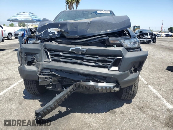 2024 Chevrolet Colorado 4WD Trail Boss with VIN 1GCPTEEK5R1144549, listed as a Copart auction lot 57279925 with 12,638 mi miles and Salvage title. Bid and sale history available at DreamBid. Image 5.