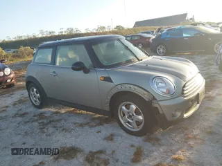 2007 MINI Hardtop with VIN WMWMF33587TU60750, listed as a IAAI auction lot 40640995 with Not Provided miles and . Bid and sale history available at DreamBid. Image 13.