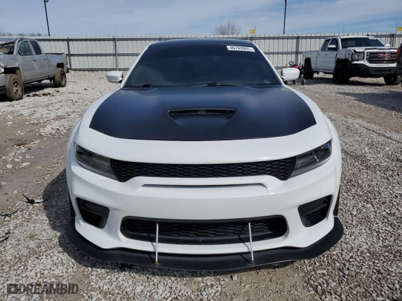 2020 Dodge Charger Scat Pack Widebody with VIN 2C3CDXGJ0LH240842, listed as a Copart auction lot 46793905 with 39,457 mi miles and Salvage Title. Bid and sale history available at carsss.com. Image 5.