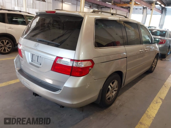 2006 Honda Odyssey EX с VIN 5FNRL38486B428173, выставлен на аукционе IAAI как лот 42385673 с пробегом 196 938 миль миль и . История ставок и продаж доступна на DreamBid. Изображение 4.