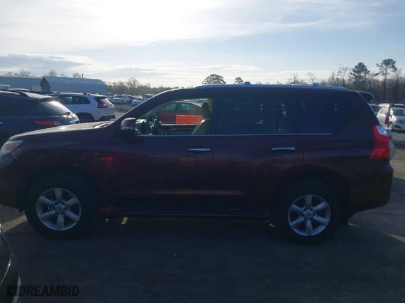 2011 Lexus GX 460 with VIN JTJBM7FX4B5030731, listed as a IAAI auction lot 41927548 with NaN miles. Bid and sale history available at carsss.com. Image 14.