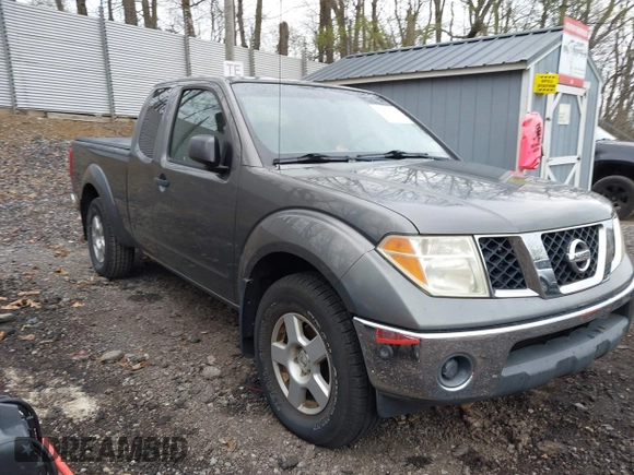 2008 Nissan Frontier SE z VIN 1N6AD06W78C438364, wystawiony jako IAAI lot #42093527 z przebiegiem 79 828 mil mil oraz . Historia ofert i sprzedaży dostępna na DreamBid. Obrazek 15.
