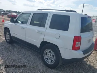 2017 Jeep Patriot Sport with VIN 1C4NJPBA8HD149312, listed as a IAAI auction lot 42176455 with 123,919 mi miles. Bid and sale history available at carsss.com. Image 3.