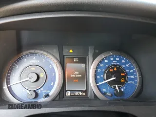 2019 Toyota Sienna L с VIN 5TDZZ3DC5KS992168, выставлен на аукционе Copart как лот 56454755 с пробегом 165 764 миль миль и Чистый • Clean title. История ставок и продаж доступна на DreamBid. Изображение 9.