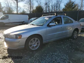 2008 Volvo S60 2.5T with VIN YV1RH592482689732, listed as a Copart auction lot 86346284 with 122,938 mi miles and Salvage Title. Bid and sale history available at carsss.com. Image 1.