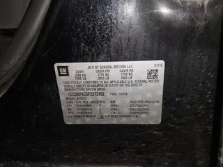 2015 Chevrolet Silverado 1500 LS with VIN 1GCVKPEC5FZ373762, listed as a IAAI auction lot 41004030 with 131,948 mi miles. Bid and sale history available at carsss.com. Image 9.