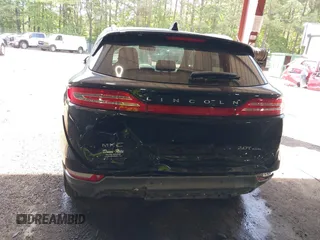 2018 Lincoln MKC Select with VIN 5LMCJ2D93JUL03548, listed as a IAAI auction lot 42307549 with 138,423 mi miles and . Bid and sale history available at DreamBid. Image 16.