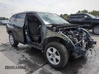 2022 Toyota Highlander LE with VIN 5TDBZRBH6NS574953, listed as a Copart auction lot 61463305 with Not provided miles and Salvage title. Bid and sale history available at DreamBid. Image 14.