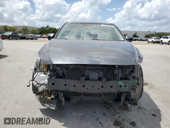 2015 Mazda 3 S Grand Touring with VIN JM1BM1W37F1237706, listed as a Copart auction lot 52785545 with 112,657 mi miles and Salvage Title. Bid and sale history available at DreamBid. Image 5.