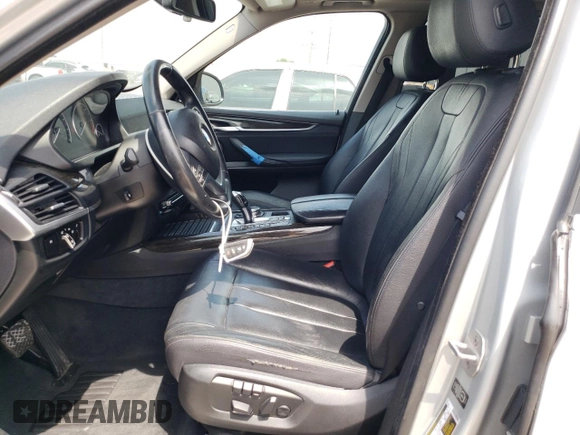 2015 BMW X5 xDrive35d z VIN 5UXKS4C55F0J98793, wystawiony jako Copart lot #56689675 z przebiegiem 192 286 mil mil oraz Czysty tytuł • Clean title. Historia ofert i sprzedaży dostępna na DreamBid. Obrazek 7.