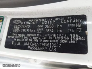 2011 Hyundai Accent GLS with VIN KMHCN4AC0BU613032, listed as a IAAI auction lot 42089042 with 132,518 mi miles. Bid and sale history available at carsss.com. Image 9.