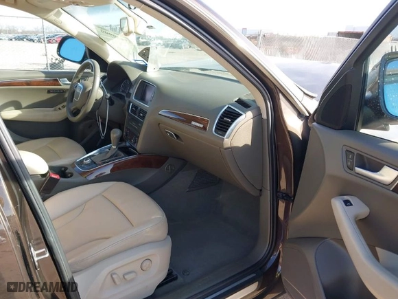 2012 Audi Q5 2.0T Premium Plus with VIN WA1LFAFP8CA061403, listed as a IAAI auction lot 41430999 with 118,782 mi miles. Bid and sale history available at carsss.com. Image 5.