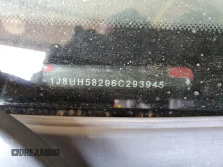 2006 Jeep Commander Limited с VIN 1J8HH58296C293945, выставлен на аукционе Copart как лот 51489415 с пробегом 172 704 миль миль и Чистый • Clean title. История ставок и продаж доступна на DreamBid. Изображение 13.