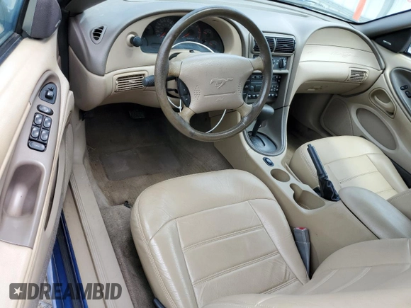 2001 Ford Mustang Deluxe with VIN 1FAFP44401F209673, listed as a Copart auction lot 52239035 with 165,944 mi miles and Salvage Title. Bid and sale history available at carsss.com. Image 8.