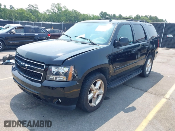 2007 Chevrolet Tahoe LTZ with VIN 1GNFC13007R111180, listed as a IAAI auction lot 42381749 with 126,472 mi miles and . Bid and sale history available at DreamBid. Image 17.