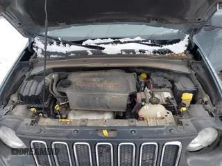 2017 Jeep Renegade Latitude with VIN ZACCJABB6HPE63913, listed as a IAAI auction lot 41588047 with 85,474 mi miles and . Bid and sale history available at DreamBid. Image 10.