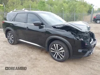 2024 Nissan Pathfinder Platinum with VIN 5N1DR3DKXRC257288, listed as a IAAI auction lot 42247694 with 12,372 mi miles and . Bid and sale history available at DreamBid. Image 1.