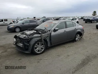 2015 Infiniti Q40 with VIN JN1CV6AP5FM501791, listed as a Copart auction lot 69429084 with 158,965 mi miles and Salvage Title. Bid and sale history available at carsss.com. Image 1.
