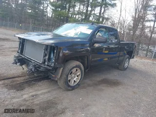 2018 Chevrolet Silverado 1500 LT with VIN 1GCVKREH8JZ297373, listed as a IAAI auction lot 41903653 with 94,234 mi miles. Bid and sale history available at carsss.com. Image 18.