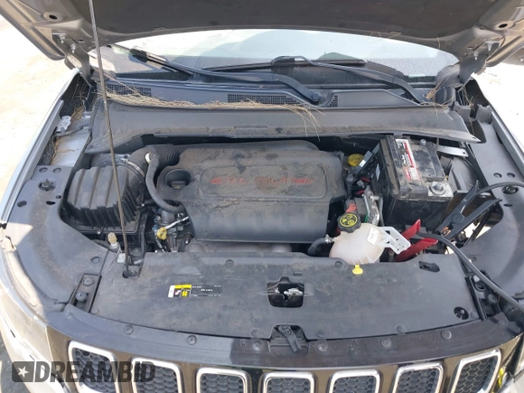2018 Jeep Compass Latitude with VIN 3C4NJCBBXJT102753, listed as a IAAI auction lot 42379577 with 98,423 mi miles and . Bid and sale history available at DreamBid. Image 10.